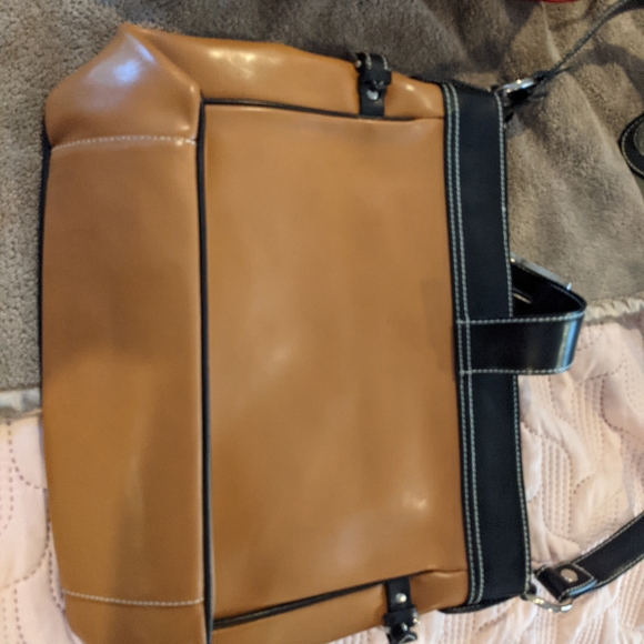 Michael Rome purse - Picture 3 of 5